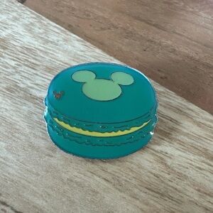 Disney Pin Macaron Hidden Mickey Series Macaroon Rare Teal Blue